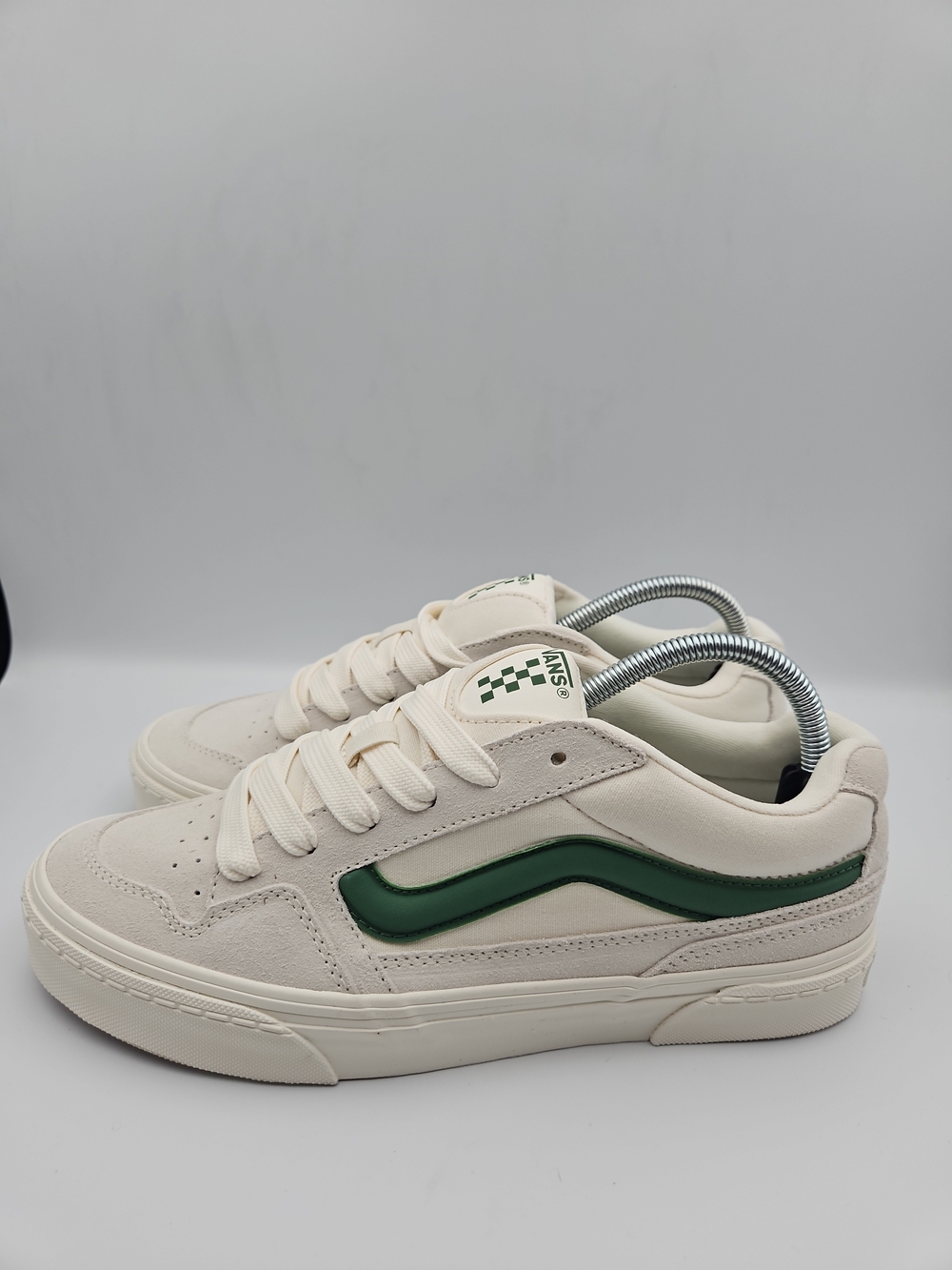 Vans Low Top Sneakers with Green Side Stripe